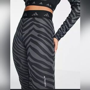 Addidas hyperglam leggings